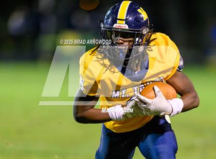 Thumbnail 3 in North Davidson @ Mount Tabor photogallery.