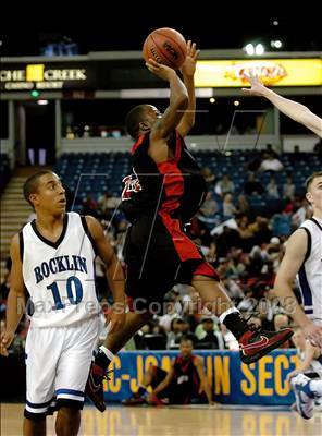 Thumbnail 3 in Fairfield vs. Rocklin  (CIF SJS D2 Final) photogallery.