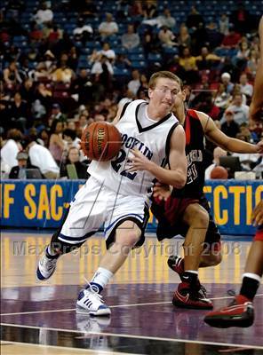 Thumbnail 1 in Fairfield vs. Rocklin  (CIF SJS D2 Final) photogallery.