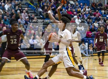 Thumbnail 3 in Belleville West @ O'Fallon photogallery.
