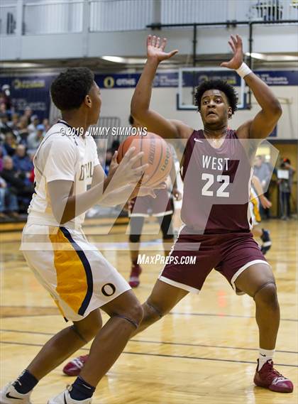 Thumbnail 3 in Belleville West @ O'Fallon photogallery.