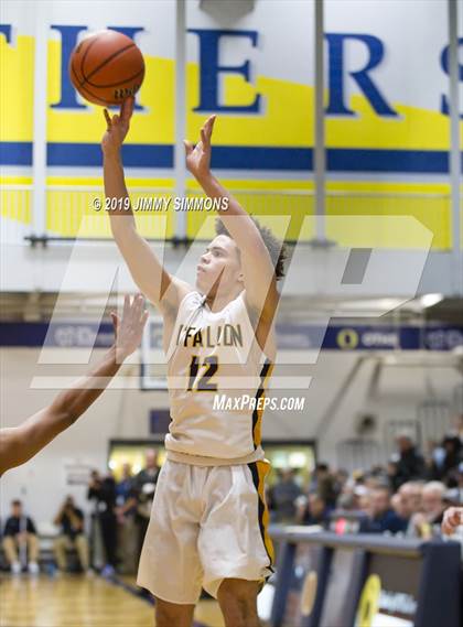 Thumbnail 1 in Belleville West @ O'Fallon photogallery.
