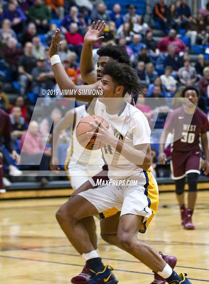 Thumbnail 3 in Belleville West @ O'Fallon photogallery.
