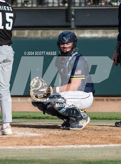 Thumbnail 3 in Williamston vs. DeWitt photogallery.