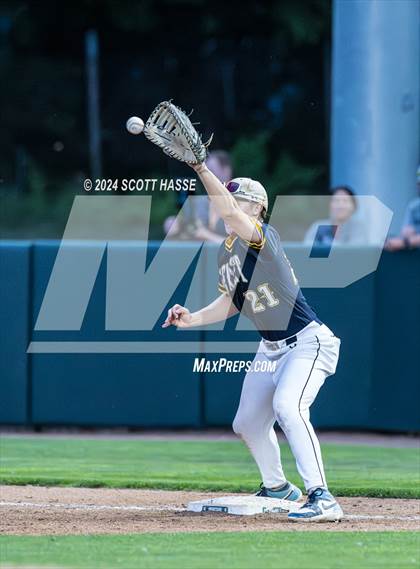 Thumbnail 3 in Williamston vs. DeWitt photogallery.