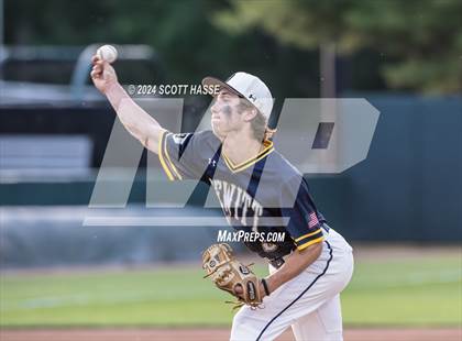 Thumbnail 2 in Williamston vs. DeWitt photogallery.
