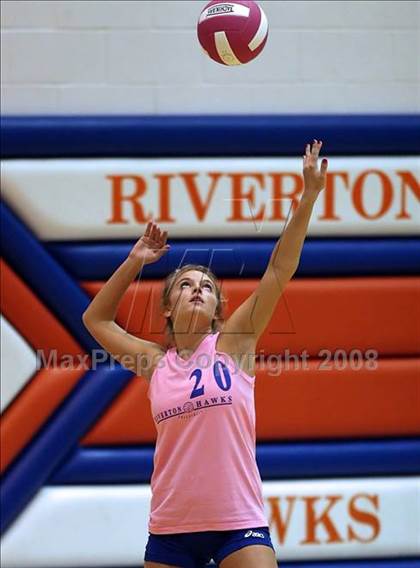 Thumbnail 2 in Pawnee @ Riverton photogallery.