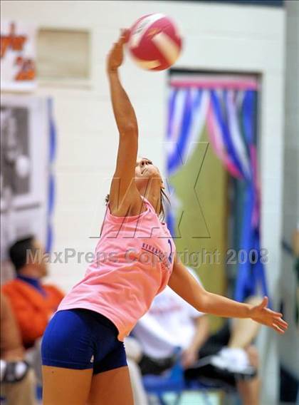 Thumbnail 2 in Pawnee @ Riverton photogallery.