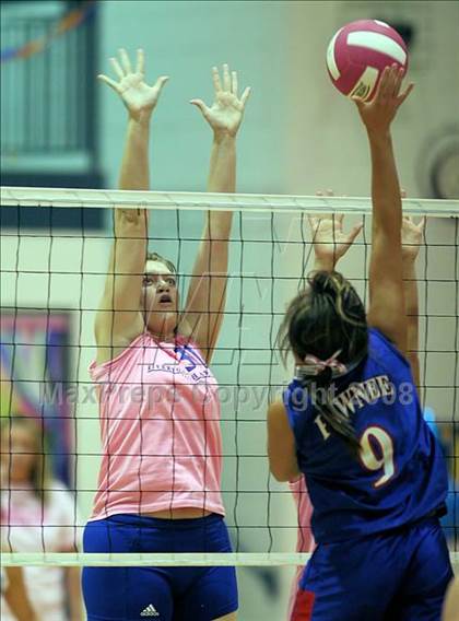 Thumbnail 1 in Pawnee @ Riverton photogallery.