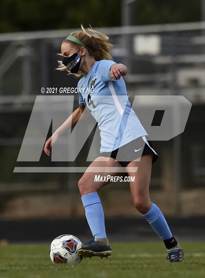 Thumbnail 2 in Cary @ Panther Creek photogallery.