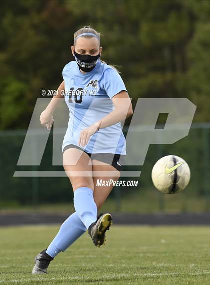 Thumbnail 1 in Cary @ Panther Creek photogallery.