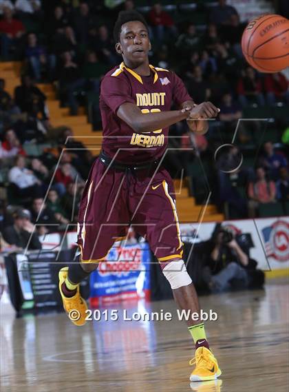Thumbnail 2 in Mt. Vernon vs Shenendehowa (NYSPHSAA Class AA Semifinal) photogallery.