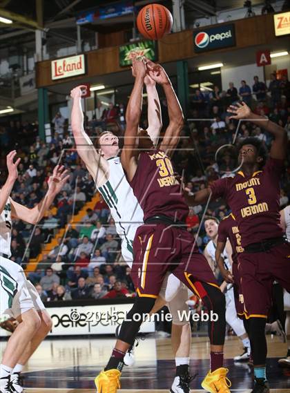 Thumbnail 2 in Mt. Vernon vs Shenendehowa (NYSPHSAA Class AA Semifinal) photogallery.