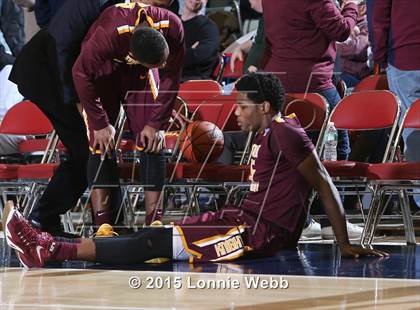 Thumbnail 3 in Mt. Vernon vs Shenendehowa (NYSPHSAA Class AA Semifinal) photogallery.