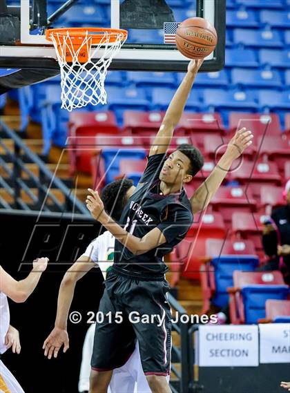 Thumbnail 2 in Woodcreek vs. San Ramon Valley (CIF NorCal Regional D1 Final) photogallery.
