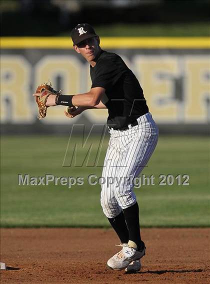 Thumbnail 3 in Rogers vs. Jarrell photogallery.