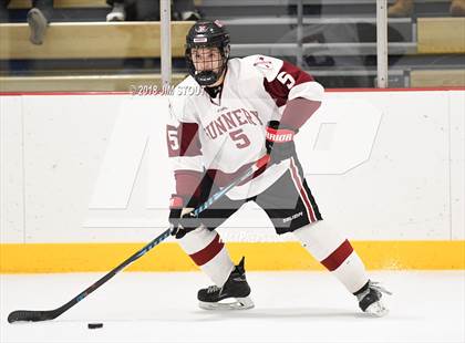 Thumbnail 1 in Loomis Chaffee vs. Gunnery (Avon Christmas Classic) photogallery.