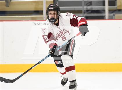 Thumbnail 3 in Loomis Chaffee vs. Gunnery (Avon Christmas Classic) photogallery.