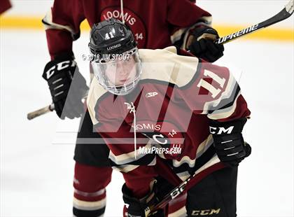 Thumbnail 2 in Loomis Chaffee vs. Gunnery (Avon Christmas Classic) photogallery.