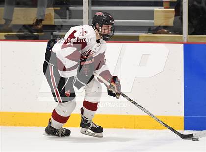 Thumbnail 3 in Loomis Chaffee vs. Gunnery (Avon Christmas Classic) photogallery.