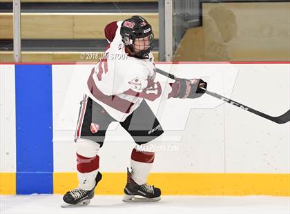 Thumbnail 2 in Loomis Chaffee vs. Gunnery (Avon Christmas Classic) photogallery.