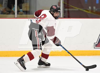 Thumbnail 3 in Loomis Chaffee vs. Gunnery (Avon Christmas Classic) photogallery.
