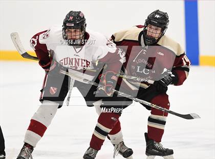 Thumbnail 3 in Loomis Chaffee vs. Gunnery (Avon Christmas Classic) photogallery.