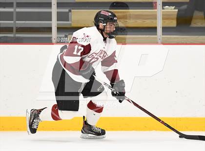 Thumbnail 2 in Loomis Chaffee vs. Gunnery (Avon Christmas Classic) photogallery.