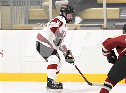 Thumbnail 2 in Loomis Chaffee vs. Gunnery (Avon Christmas Classic) photogallery.