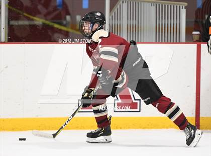 Thumbnail 2 in Loomis Chaffee vs. Gunnery (Avon Christmas Classic) photogallery.