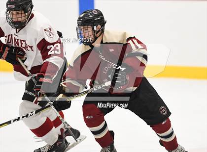 Thumbnail 2 in Loomis Chaffee vs. Gunnery (Avon Christmas Classic) photogallery.