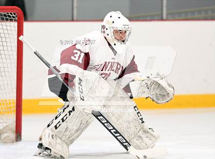 Thumbnail 1 in Loomis Chaffee vs. Gunnery (Avon Christmas Classic) photogallery.