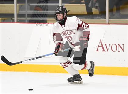 Thumbnail 3 in Loomis Chaffee vs. Gunnery (Avon Christmas Classic) photogallery.