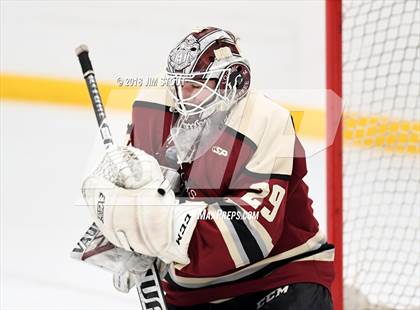 Thumbnail 1 in Loomis Chaffee vs. Gunnery (Avon Christmas Classic) photogallery.