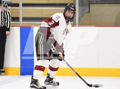 Thumbnail 1 in Loomis Chaffee vs. Gunnery (Avon Christmas Classic) photogallery.