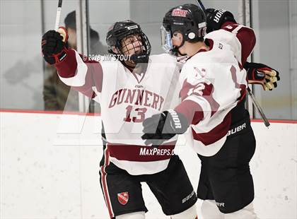 Thumbnail 3 in Loomis Chaffee vs. Gunnery (Avon Christmas Classic) photogallery.