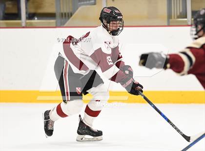 Thumbnail 3 in Loomis Chaffee vs. Gunnery (Avon Christmas Classic) photogallery.