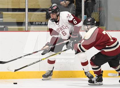 Thumbnail 3 in Loomis Chaffee vs. Gunnery (Avon Christmas Classic) photogallery.