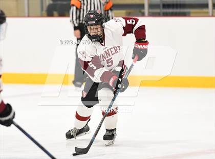 Thumbnail 3 in Loomis Chaffee vs. Gunnery (Avon Christmas Classic) photogallery.