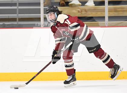 Thumbnail 1 in Loomis Chaffee vs. Gunnery (Avon Christmas Classic) photogallery.