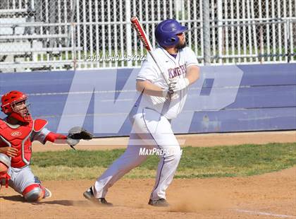 Thumbnail 2 in Lynwood vs. Dominguez photogallery.