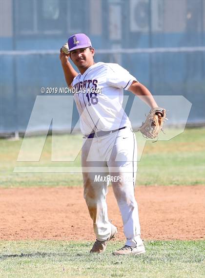 Thumbnail 2 in Lynwood vs. Dominguez photogallery.