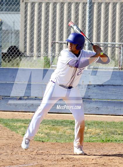 Thumbnail 2 in Lynwood vs. Dominguez photogallery.