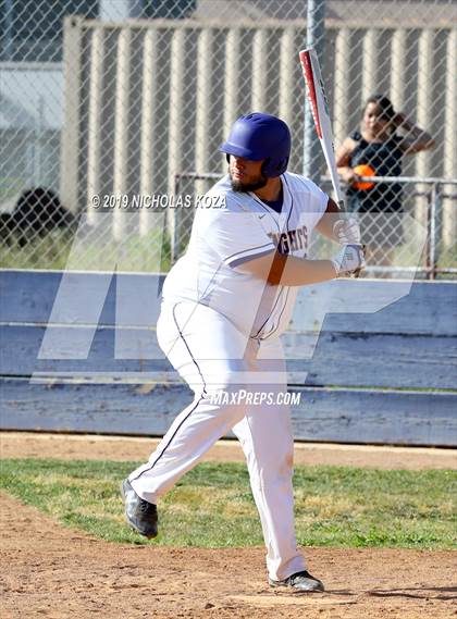 Thumbnail 2 in Lynwood vs. Dominguez photogallery.