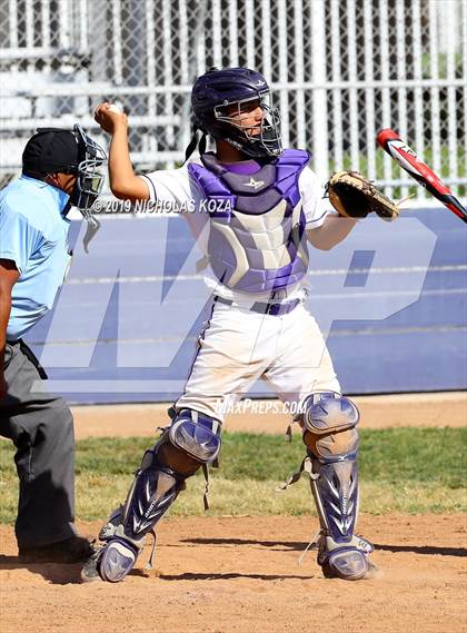 Thumbnail 2 in Lynwood vs. Dominguez photogallery.