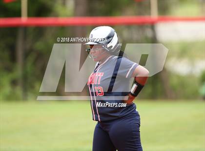 Thumbnail 3 in Arendell Parrott Academy vs. Rocky Mount Academy (NCISAA 2A State Tournament) photogallery.