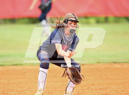 Thumbnail 1 in Arendell Parrott Academy vs. Rocky Mount Academy (NCISAA 2A State Tournament) photogallery.