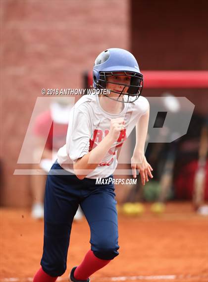 Thumbnail 3 in Arendell Parrott Academy vs. Rocky Mount Academy (NCISAA 2A State Tournament) photogallery.