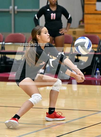 Thumbnail 3 in Sacramento Country Day vs. Forest Lake Christian (CIF SJS D6 Final) photogallery.
