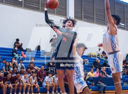 Thumbnail 1 in Baldwin vs. Kalaheo (HHSAA Division 1 Quarterfinal) photogallery.